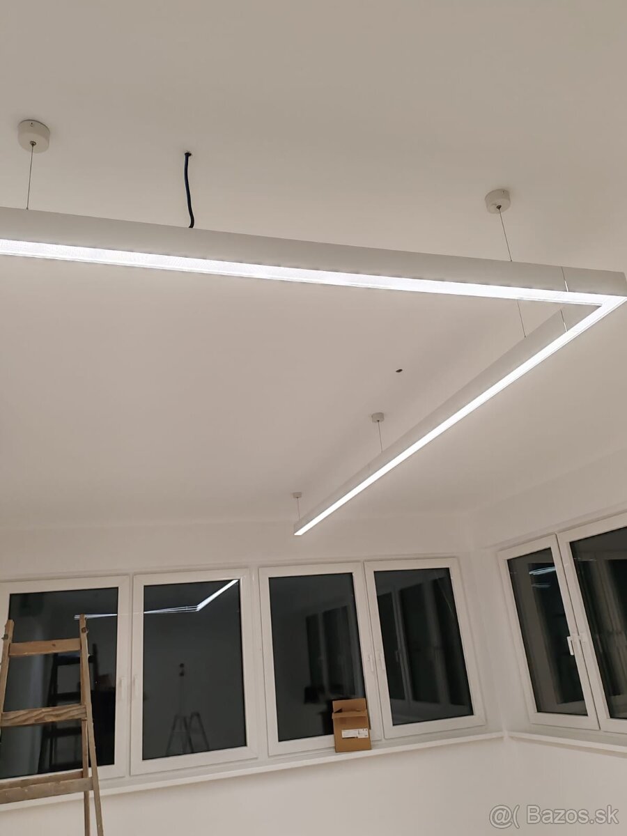 Líniové LED osvetlenie - moderný interiér